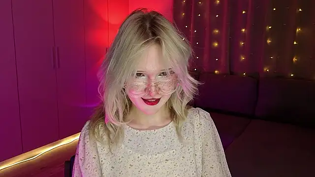 Mary_Piersen Chat XXX in diretta