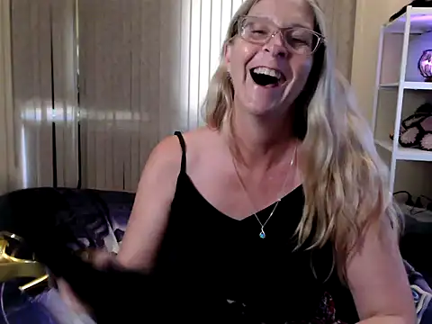 Arseralian's Webcam Show