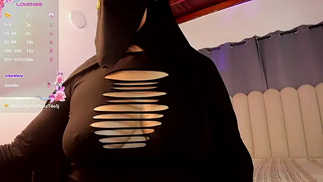 Latifa_ali 即時 XXX 聊天