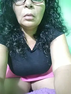 Chat +18 de Amarantha25 ao vivo