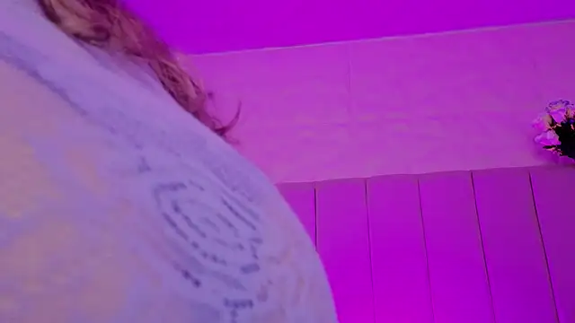 Chat XXX ao vivo de MollyBigBoobs12