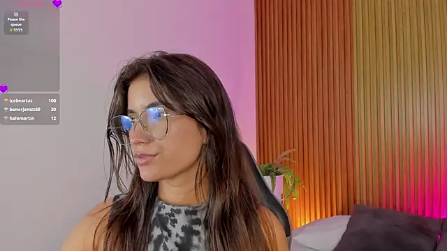 Chat XXX en directo de scarlett_rosse_x