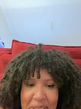 99_Lilith Chat XXX live