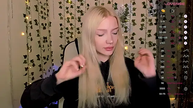 AnyaTaylor_ 即時 XXX 聊天