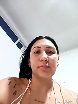 XXX chat uživo modela You-kitty2025