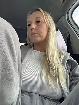 Chat XXX ao vivo de MerlinDave