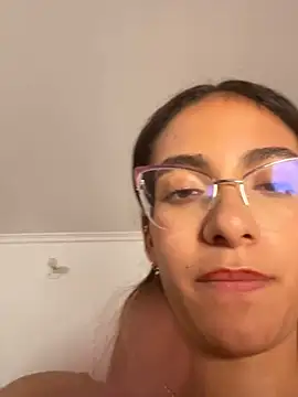 XXX chat uživo modela elegant__rouse