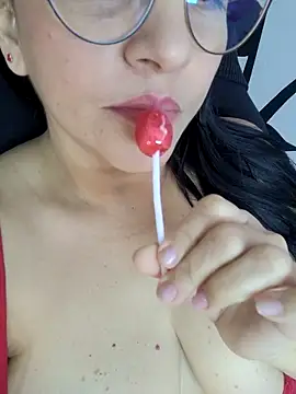 Chat +18 de Ameliarizo ao vivo