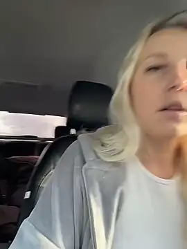 MerlinDaven Live XXX chat