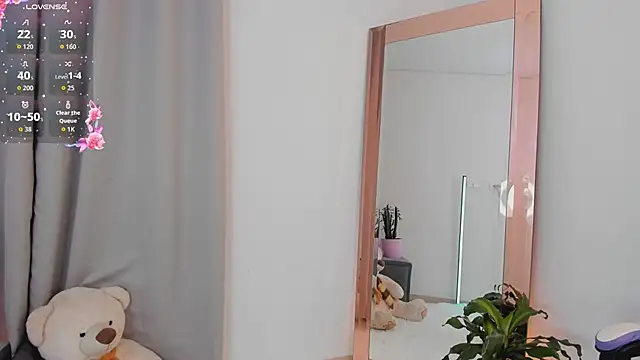 roxie_gates_ Live XXX-chat