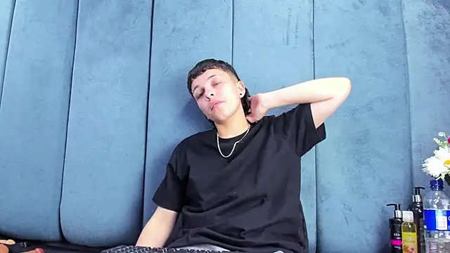 Chat +18 de Megan_Thompson_ ao vivo