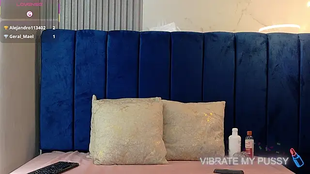 Chat +18 de rouxinferno_cr ao vivo