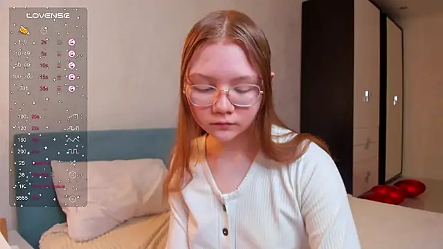 XXX chat uživo modela luv_tessa