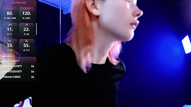 Kiara_Dream élő XXX-chatje