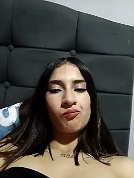 SoySarah_: απευθείας συνομιλία ΧΧΧ