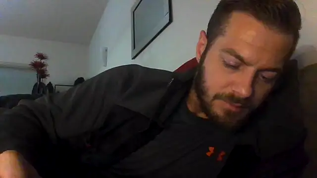 cheekycherryx Show in webcam