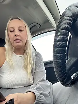 MerlinDave Adlı Modelin Canlı XXX Sohbeti