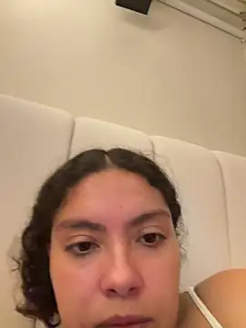 Nathcurly_ Show in webcam