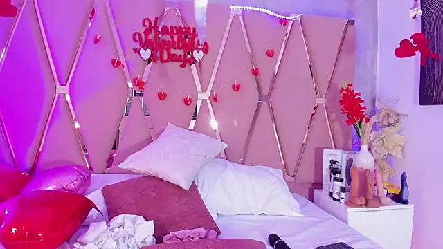 Chat +18 de Emily_Black1 ao vivo