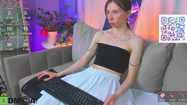 Chat +18 de Lisbeth__Salander ao vivo