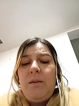 Chat +18 de Fernandar2025 ao vivo