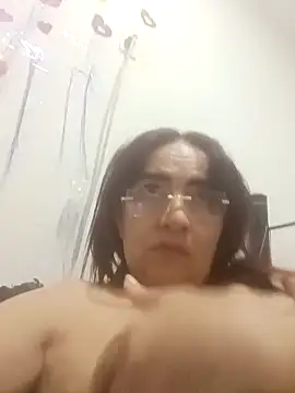 tany90 Chat XXX live