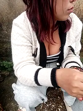 Melylyna Chat XXX live