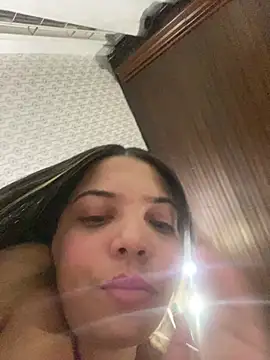 แชท XXX สดของ Ada_Pink