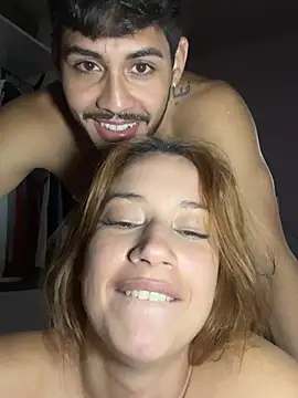 meninadeparis Adlı Modelin Canlı XXX Sohbeti