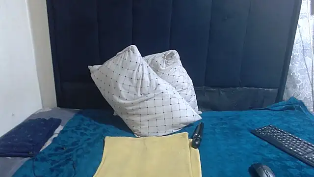 แชท XXX สดของ Peachesx25