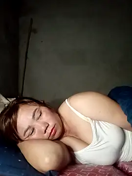 alycen Chat XXX live