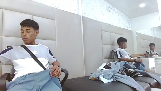 Онлайн чат XXX TonnyMarck