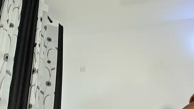 CREAMY_BUBBLEGUM Webcam-Show