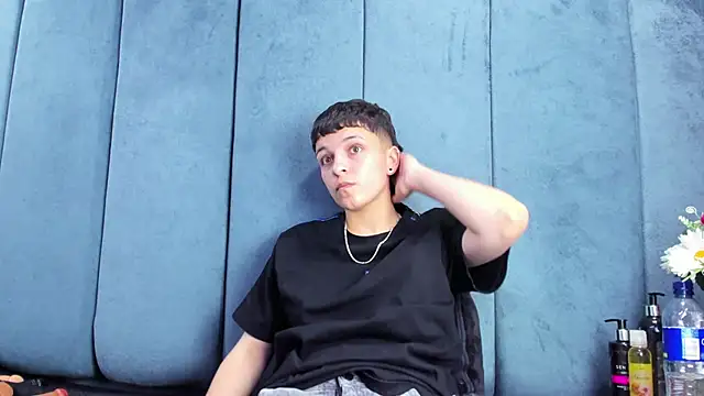 Megan_Thompson_ live XXX chat