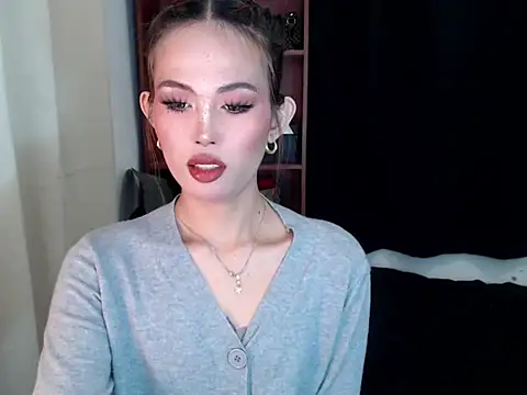 YougotLara Pertunjukan Webcam