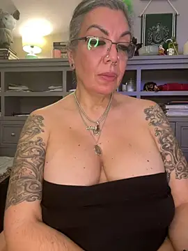 dieseldame1313 – Live XXX-chat