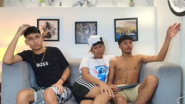 COUPLES_BOYS – Naživo XXX chat