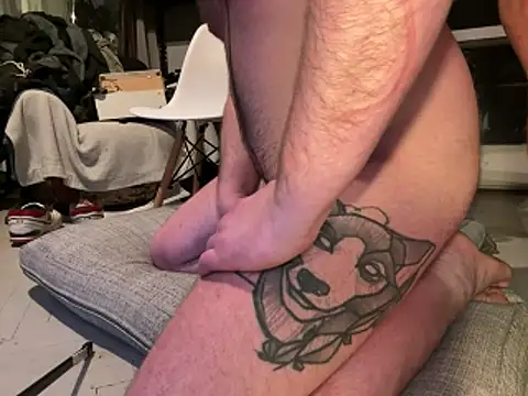 McPherson72 élő XXX-chatje