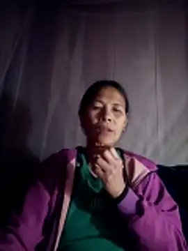 toyo_668: διαδικτυακό σόου στην κάμερα