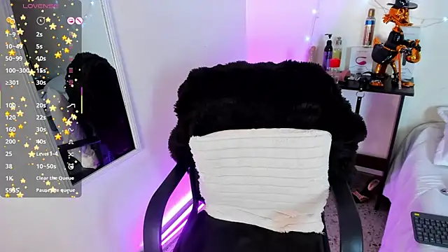 Czat XXX na żywo – Tracy_lambo