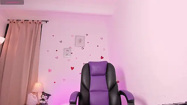 LiaaMoretzz: онлайн-секс-чат