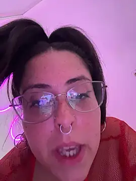 XXX chat uživo modela Mizztikaa