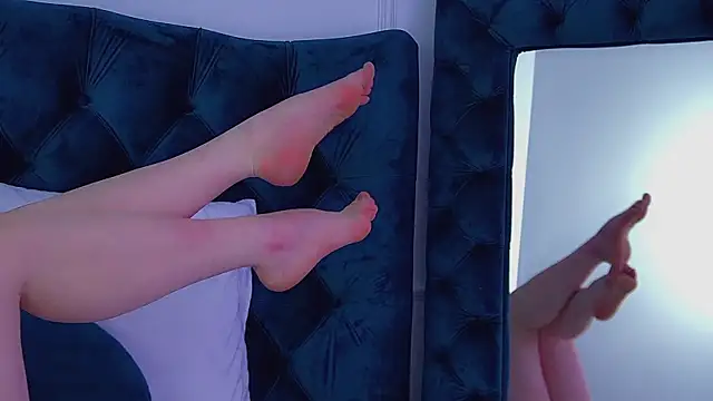 AgataFoxley webcam show