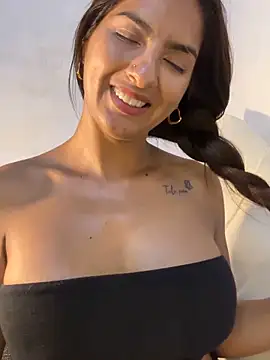 Chat XXX Live chicachocolate01