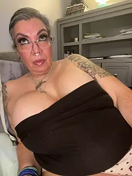 dieseldame1313 Live XXX-chat