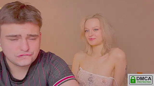 Show modela your_molly_mark_ na web-kameri