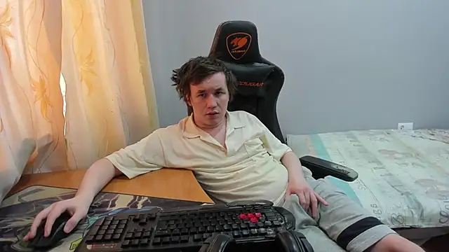 Show de iliaskrislove na webcam