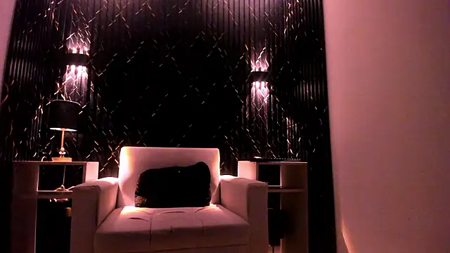 Gregory_Sforza élő XXX-chatje