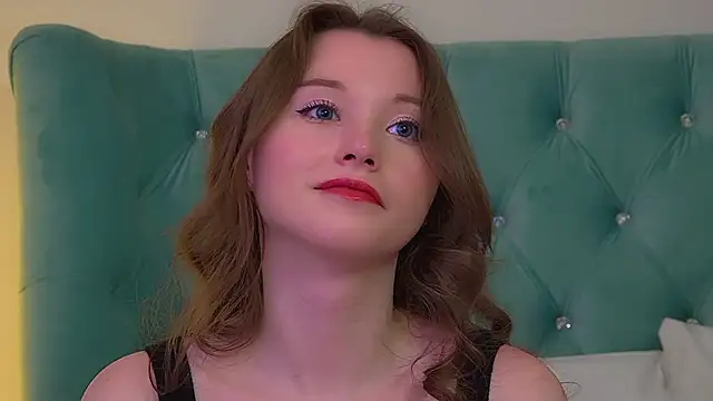 KeiraAsti লাইভ XXX চ্যাট