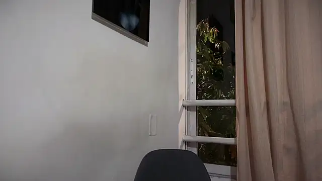 romeolovedark élő XXX-chatje